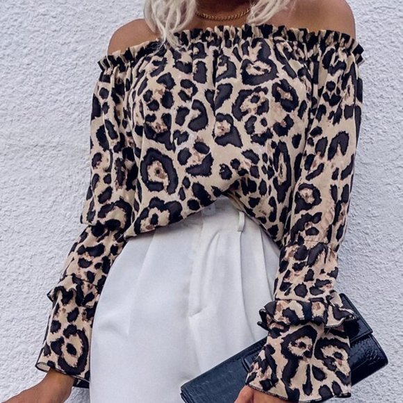 Leopard Print Off the Shoulder Blouse top - Picture 3 of 7